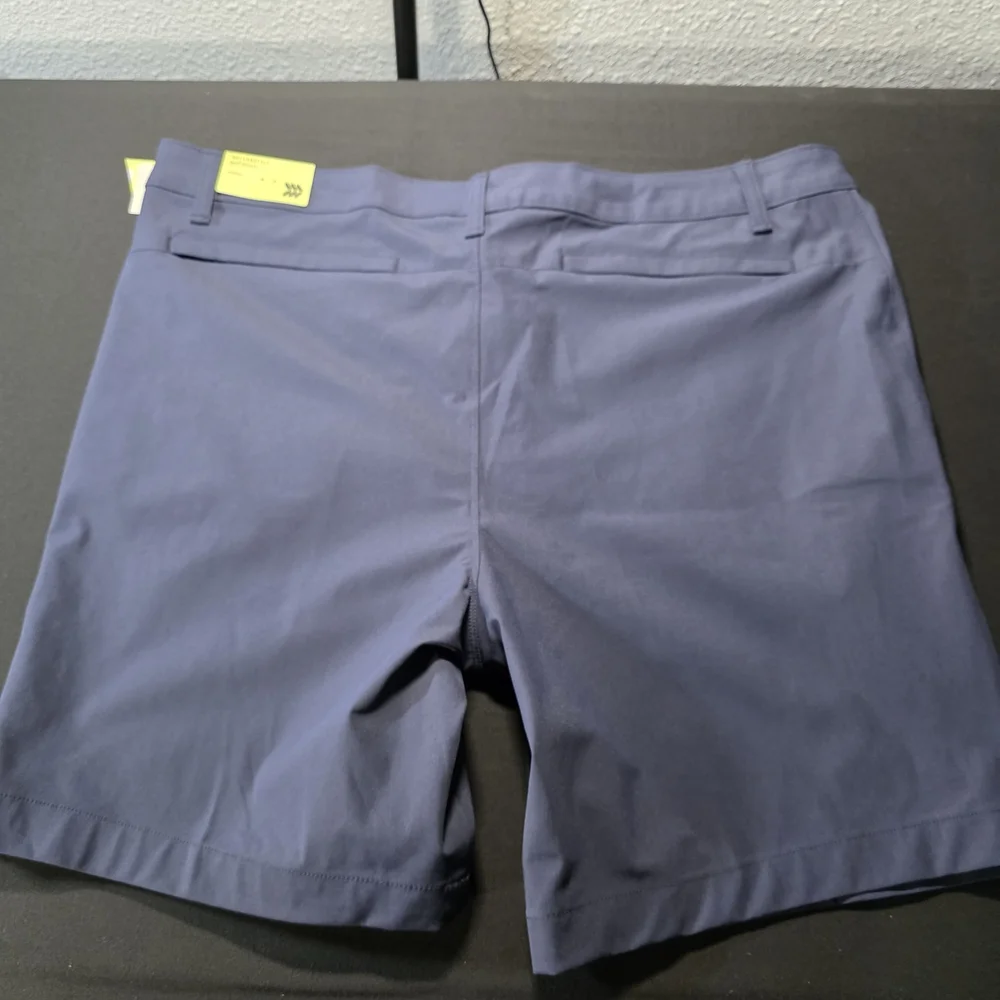 NWT All in Motion Men's Slate Flat Front Shorts,‎ Unlined Golf Shorts Size 38